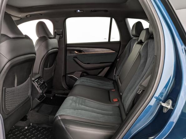 Geely Monjaro I с пробегом 2024 года, цена 3 340 000 рублей, 63346 км, внедорожник, Автокод Объявления
