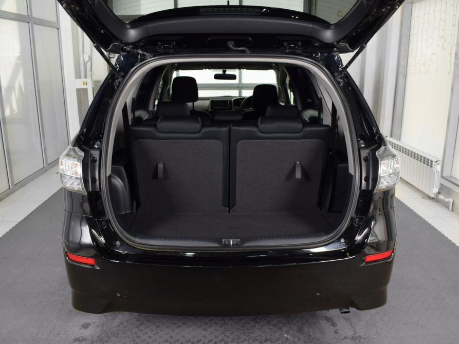 Toyota Wish II Рестайлинг Кемерово  - изображение 8