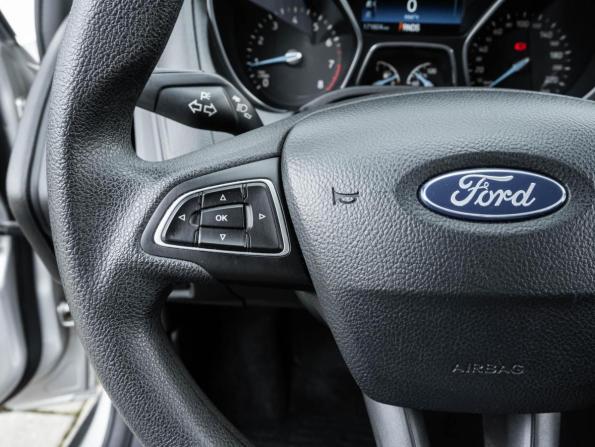 Ford Focus III Рестайлинг с пробегом 2018 года, цена 1 470 000 рублей, 171604 км, седан, Автокод Объявления