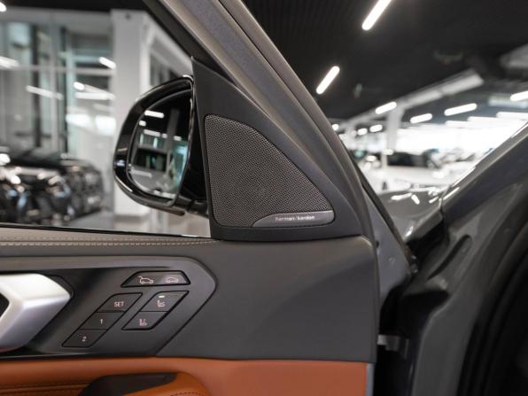 BMW X6 III (G06) Рестайлинг с пробегом 2024 года, цена 12 800 000 рублей, 25474 км, внедорожник, Автокод Объявления
