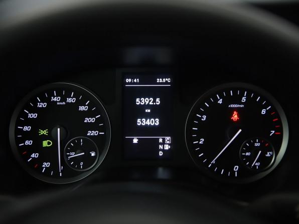 Mercedes-Benz V-Класс III (W447) Рестайлинг с пробегом 2021 года, цена 7 100 000 рублей, 53403 км, минивэн, Автокод Объявления