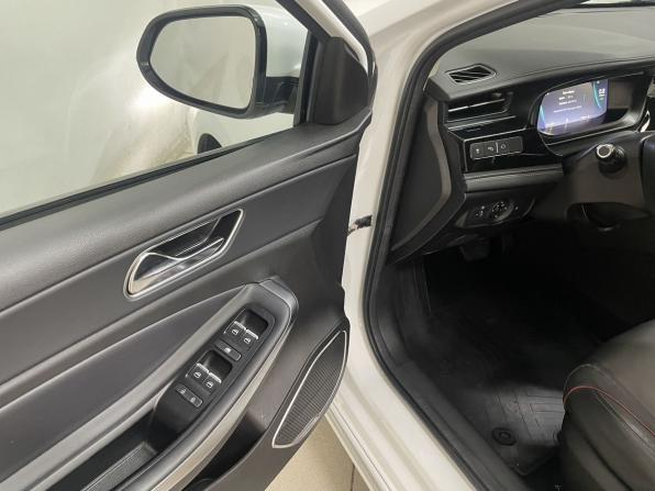 Omoda S5 с пробегом 2023 года, цена 1 420 000 рублей, 32050 км, седан, Автокод Объявления