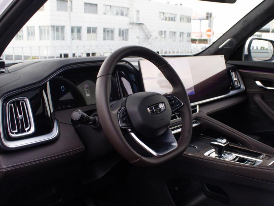 Geely Monjaro I Рестайлинг 2 Москва  - изображение 10