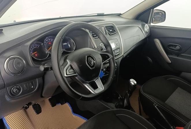 Renault Sandero II Рестайлинг с пробегом 2021 года, цена 1 280 000 рублей, 74842 км, хэтчбек, Автокод Объявления