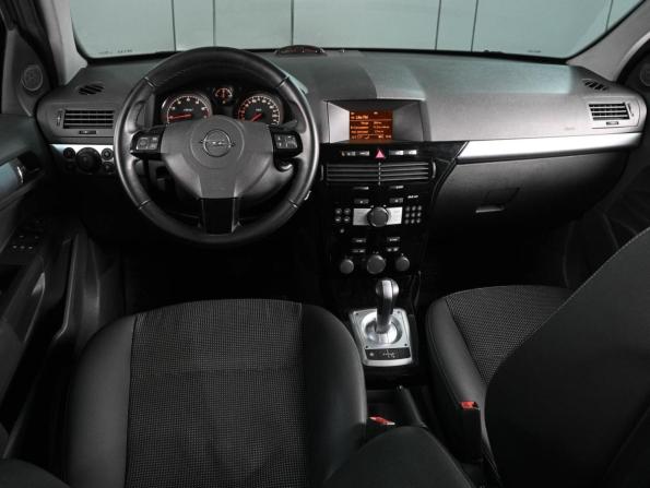 Opel Astra H Рестайлинг с пробегом 2010 года, цена 569 000 рублей, 175194 км, хэтчбек, Автокод Объявления
