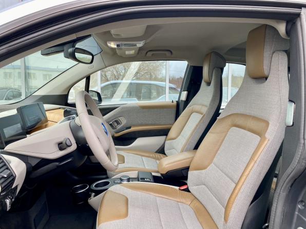 BMW i3 I (I01) с пробегом 2017 года, цена 1 599 000 рублей, 77282 км, хэтчбек, Автокод Объявления