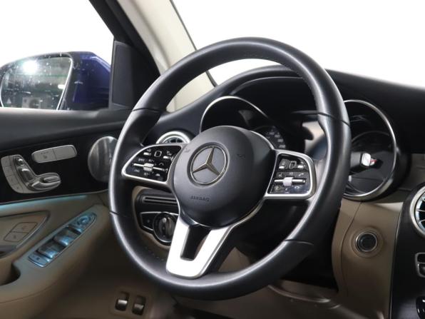Mercedes-Benz GLC I (X253) Рестайлинг с пробегом 2019 года, цена 4 644 000 рублей, 65294 км, внедорожник, Автокод Объявления