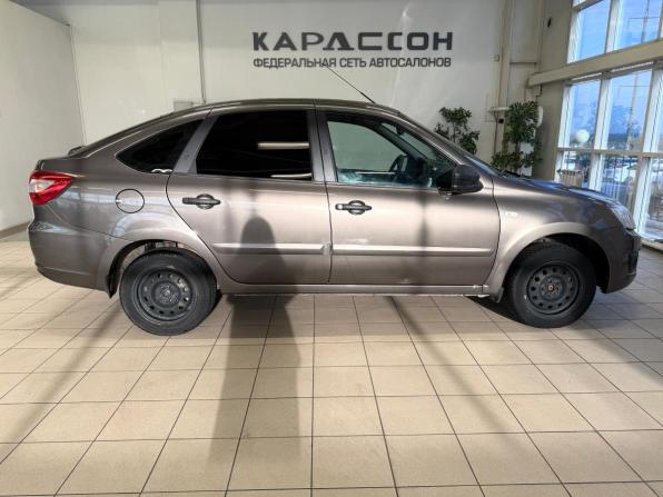 Lada (ВАЗ) Granta I с пробегом 2017 года, цена 580 000 рублей, 120000 км, лифтбек, Автокод Объявления