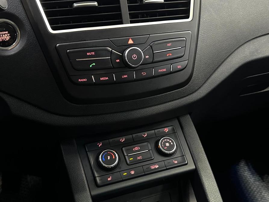 FAW Besturn X40 I Санкт-Петербург  - изображение 18