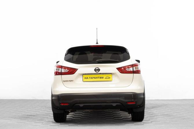 Nissan Qashqai II с пробегом 2015 года, цена 1 499 000 рублей, 230000 км, внедорожник, Автокод Объявления