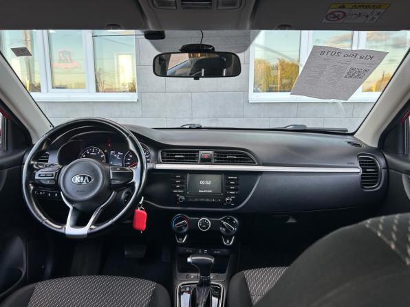 Kia Rio IV с пробегом 2018 года, цена 1 630 000 рублей, 62650 км, хэтчбек, Автокод Объявления