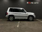 Mitsubishi Pajero iO Челябинск  - изображение 16