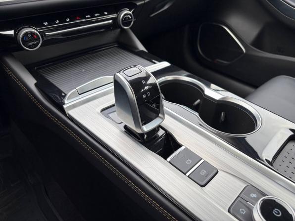 Omoda S5 с пробегом 2023 года, цена 1 415 000 рублей, 42000 км, седан, Автокод Объявления