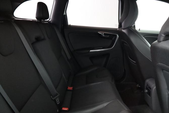 Volvo XC60 I Рестайлинг с пробегом 2017 года, цена 2 299 000 рублей, 130000 км, внедорожник, Автокод Объявления