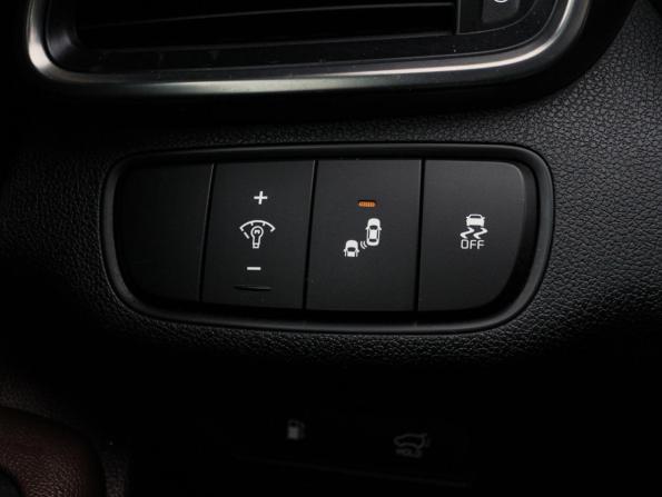 Kia Sorento III Prime Рестайлинг с пробегом 2019 года, цена 2 400 000 рублей, 184621 км, внедорожник, Автокод Объявления