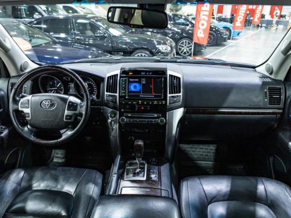Toyota Land Cruiser 200 Series Рестайлинг 1 с пробегом 2012 года, цена 3 800 000 рублей, 203808 км, внедорожник, Автокод Объявления