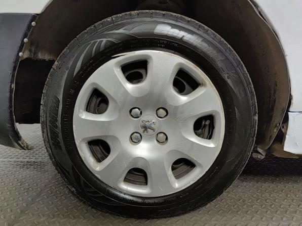 Peugeot Partner II с пробегом 2012 года, цена 605 000 рублей, 256748 км, компактвэн, Автокод Объявления