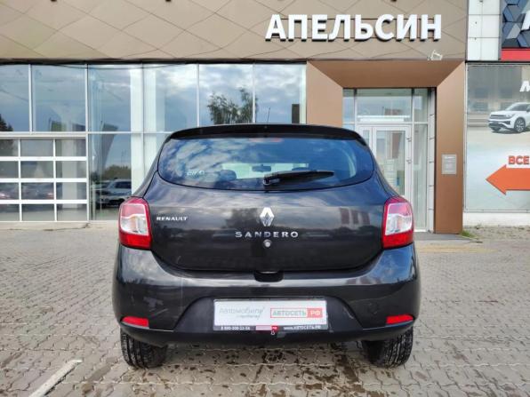 Renault Sandero II с пробегом 2014 года, цена 655 150 рублей, 157780 км, хэтчбек, Автокод Объявления
