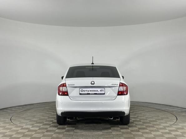 Skoda Rapid I Рестайлинг с пробегом 2018 года, цена 1 389 000 рублей, 84751 км, лифтбек, Автокод Объявления