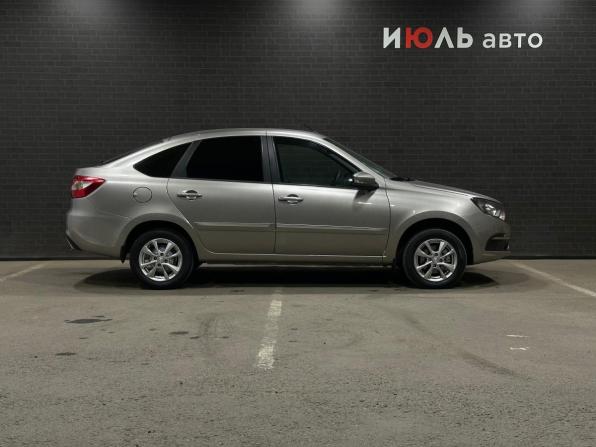 Lada (ВАЗ) Granta I Рестайлинг с пробегом 2020 года, цена 769 000 рублей, 75278 км, хэтчбек, Автокод Объявления