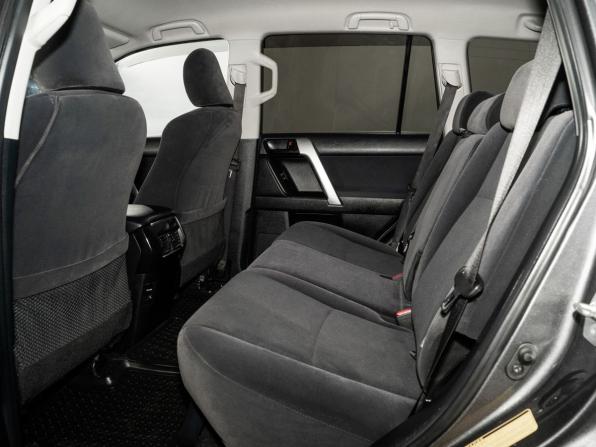 Toyota Land Cruiser Prado 150 Series Рестайлинг 1 с пробегом 2016 года, цена 4 300 000 рублей, 158940 км, внедорожник, Автокод Объявления
