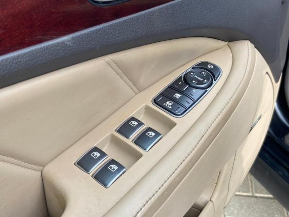 Hyundai Equus II с пробегом 2011 года, цена 1 250 000 рублей, 234100 км, седан, Автокод Объявления