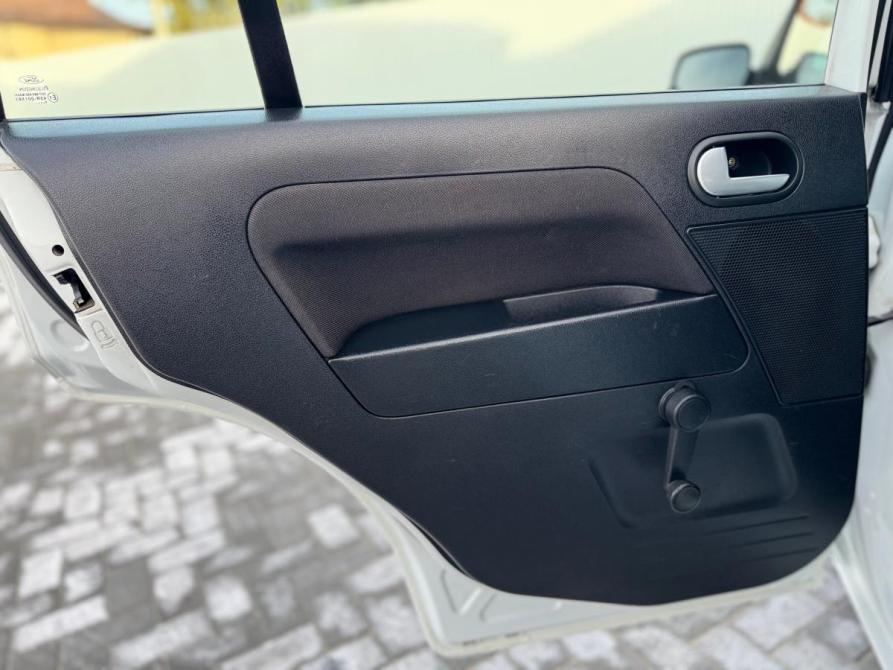 Ford Fusion I Рестайлинг Ростов-на-Дону  - изображение 12