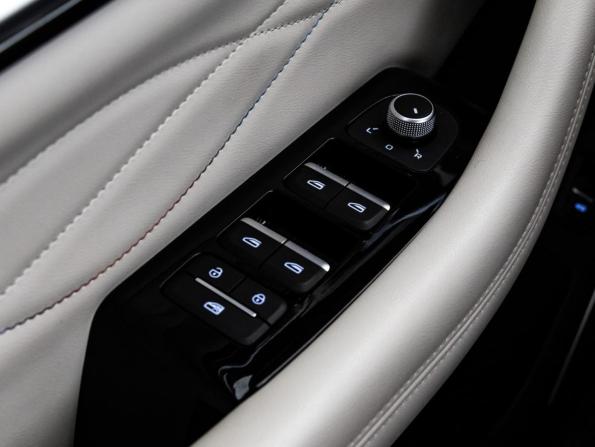Geely Monjaro I с пробегом 2022 года, цена 3 049 000 рублей, 21679 км, внедорожник, Автокод Объявления