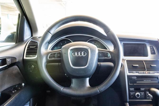 Audi Q7 I (4L) Рестайлинг с пробегом 2010 года, цена 1 499 000 рублей, 230537 км, внедорожник, Автокод Объявления