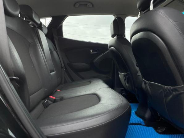 Hyundai ix35 I Рестайлинг с пробегом 2014 года, цена 1 580 000 рублей, 215700 км, внедорожник, Автокод Объявления