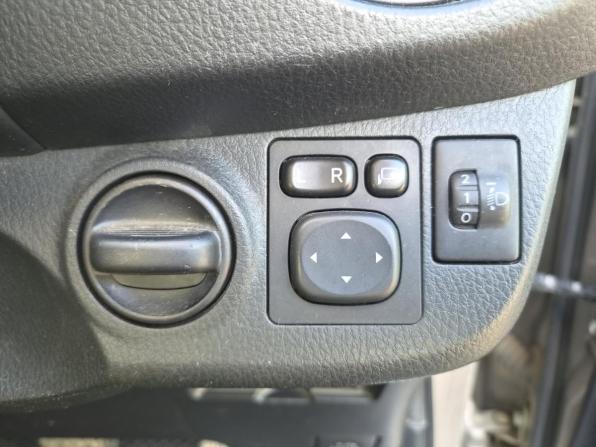 Toyota Vitz III (XP130) Рестайлинг 2 с пробегом 2019 года, цена 1 100 000 рублей, 102073 км, хэтчбек, Автокод Объявления