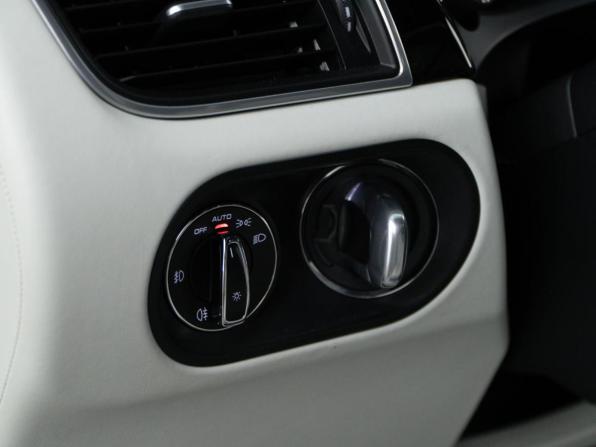 Porsche Macan I с пробегом 2015 года, цена 3 698 999 рублей, 109187 км, внедорожник, Автокод Объявления
