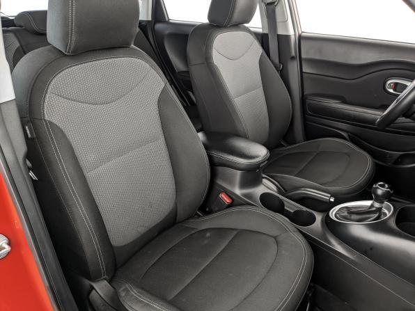 Kia Soul II Рестайлинг с пробегом 2019 года, цена 1 620 000 рублей, 123973 км, хэтчбек, Автокод Объявления