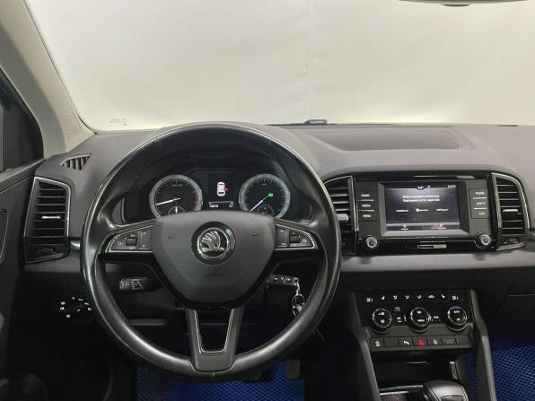 Skoda Karoq I с пробегом 2020 года, цена 2 299 000 рублей, 140219 км, внедорожник, Автокод Объявления