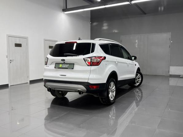 Ford Kuga II Рестайлинг с пробегом 2019 года, цена 1 630 000 рублей, 142864 км, внедорожник, Автокод Объявления