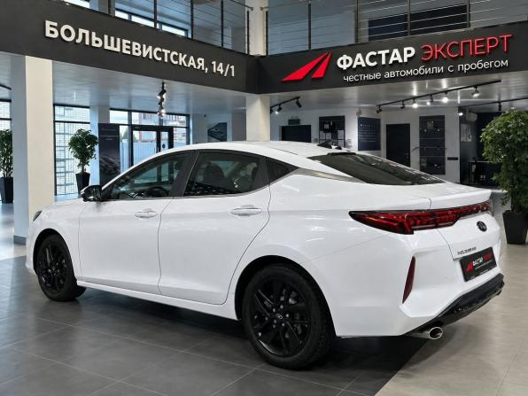 Москвич 6 с пробегом 2024 года, цена 1 569 000 рублей, 5410 км, лифтбек, Автокод Объявления