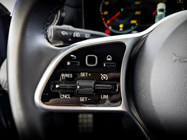 Mercedes-Benz A-Класс IV (W177) с пробегом 2020 года, цена 2 065 000 рублей, 143591 км, хэтчбек, Автокод Объявления