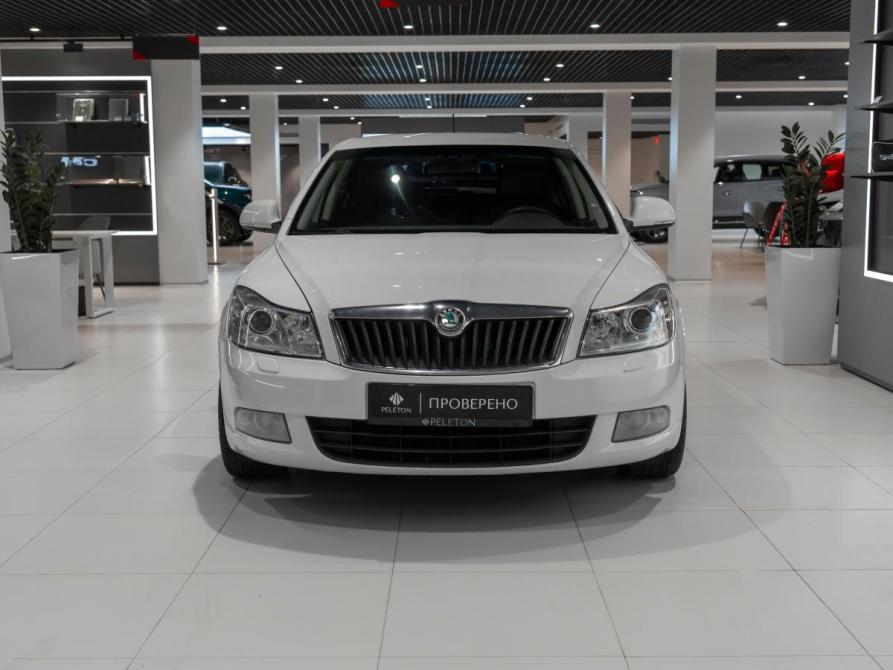 Skoda Octavia II (A5) Рестайлинг Москва  - изображение 3