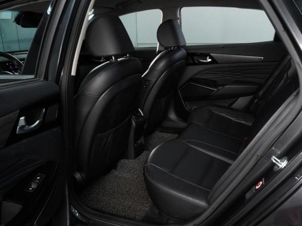 Kia K7 YG (II) Рестайлинг с пробегом 2021 года, цена 3 449 000 рублей, 124004 км, седан, Автокод Объявления