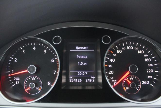 Volkswagen Passat B7 с пробегом 2011 года, цена 958 000 рублей, 254126 км, седан, Автокод Объявления
