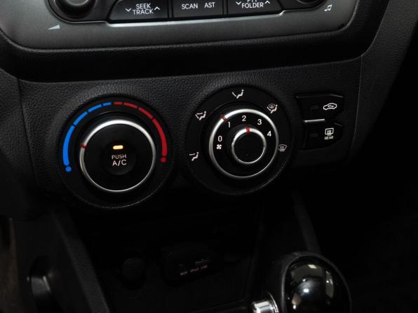 Kia Rio III с пробегом 2015 года, цена 850 000 рублей, 163000 км, седан, Автокод Объявления