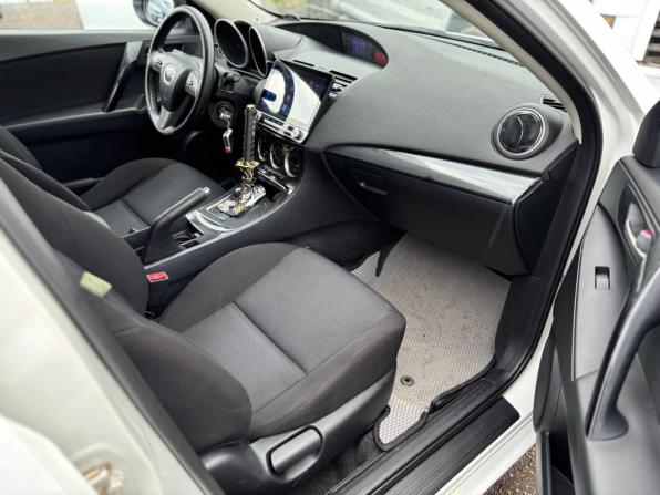 Mazda 3 II (BL) с пробегом 2010 года, цена 777 000 рублей, 199000 км, седан, Автокод Объявления