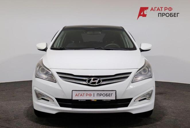 Hyundai Solaris I Рестайлинг с пробегом 2015 года, цена 1 000 000 рублей, 112878 км, седан, Автокод Объявления