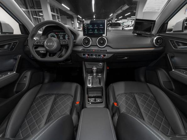 Audi Q2 I Рестайлинг с пробегом 2026 года, цена 3 750 000 рублей, 50 км, внедорожник, Автокод Объявления
