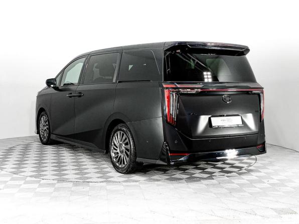 GAC M8 с пробегом 2024 года, цена 3 898 000 рублей, 46583 км, минивэн, Автокод Объявления