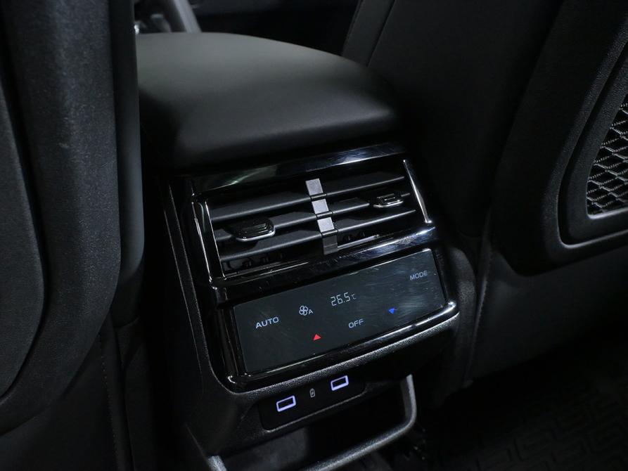 Geely Monjaro I Москва  - изображение 19