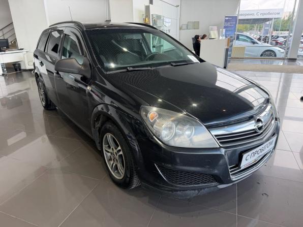 Opel Astra H Рестайлинг с пробегом 2013 года, цена 595 000 рублей, 209000 км, универсал, Автокод Объявления