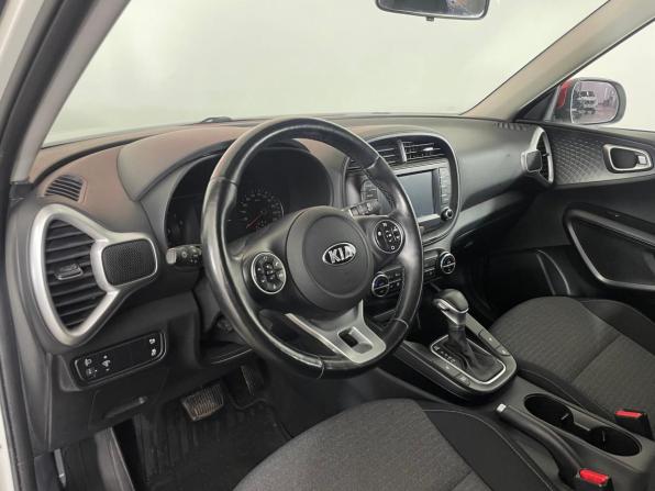 Kia Soul III с пробегом 2020 года, цена 2 119 000 рублей, 40801 км, хэтчбек, Автокод Объявления