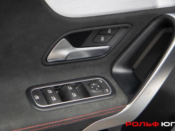 Mercedes-Benz A-Класс IV (W177) с пробегом 2019 года, цена 2 478 000 рублей, 72836 км, хэтчбек, Автокод Объявления