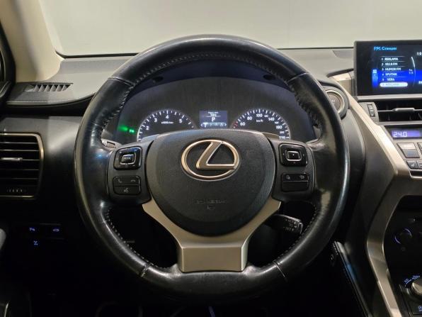 Lexus NX I с пробегом 2015 года, цена 2 799 000 рублей, 76144 км, внедорожник, Автокод Объявления